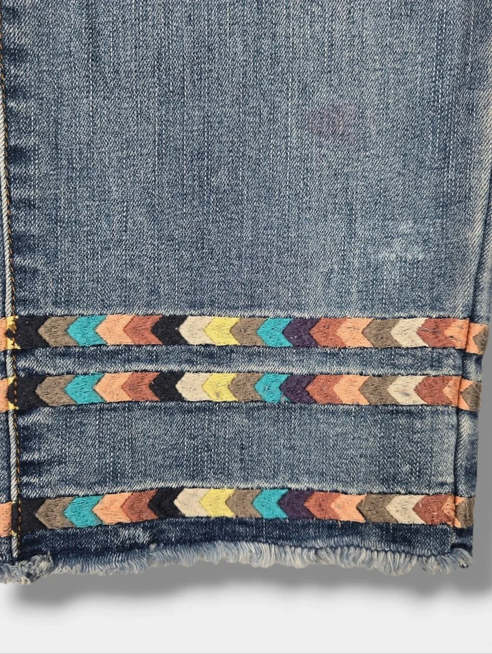Coldwater Creek Straight Leg Blue Jean Stretch Denim Embroidery Cuff Size 10
